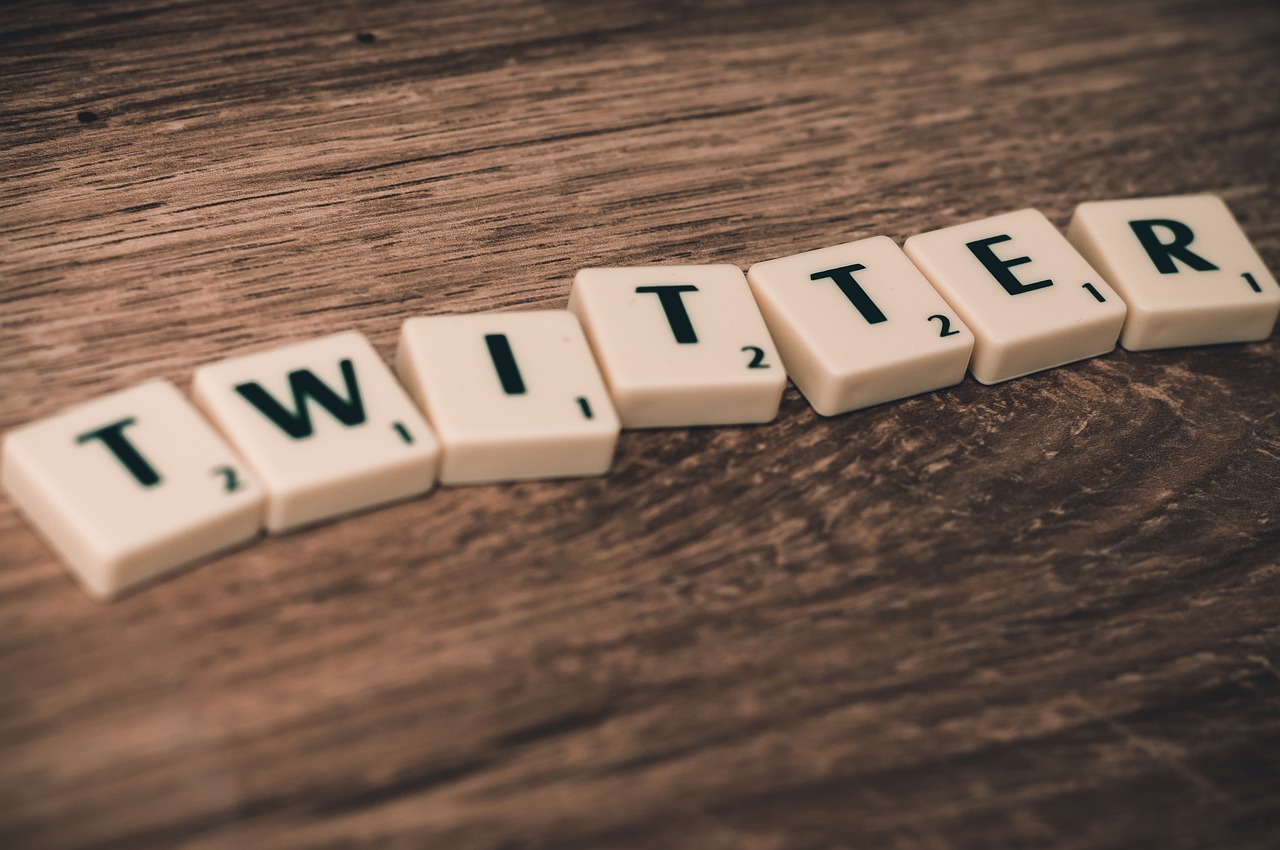 Twitter, social media, media — "How Contests Can Help You Gain More Instagram Followers"